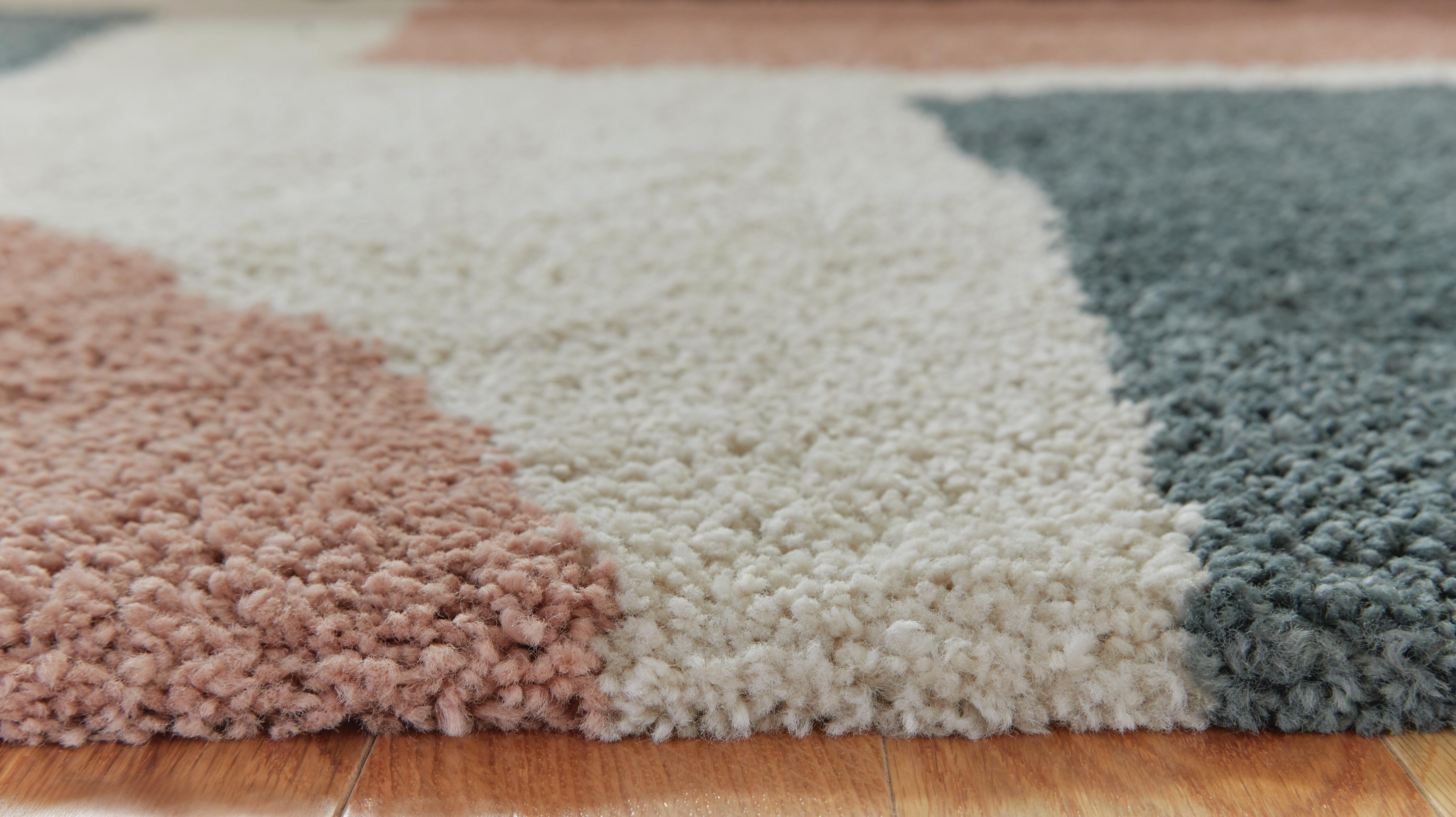 Flynnwick 8' x 10' Rug