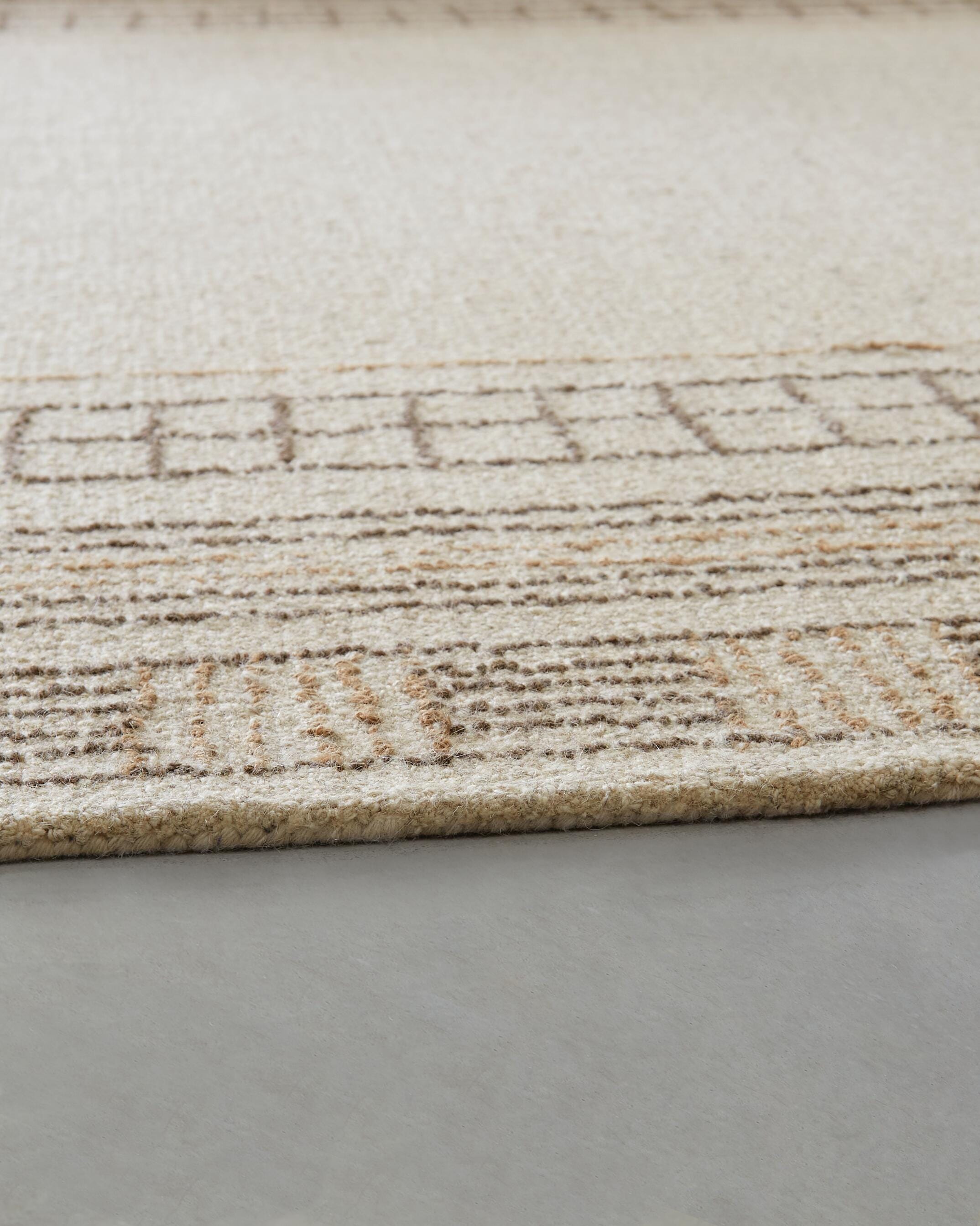 Idaman Large Rug