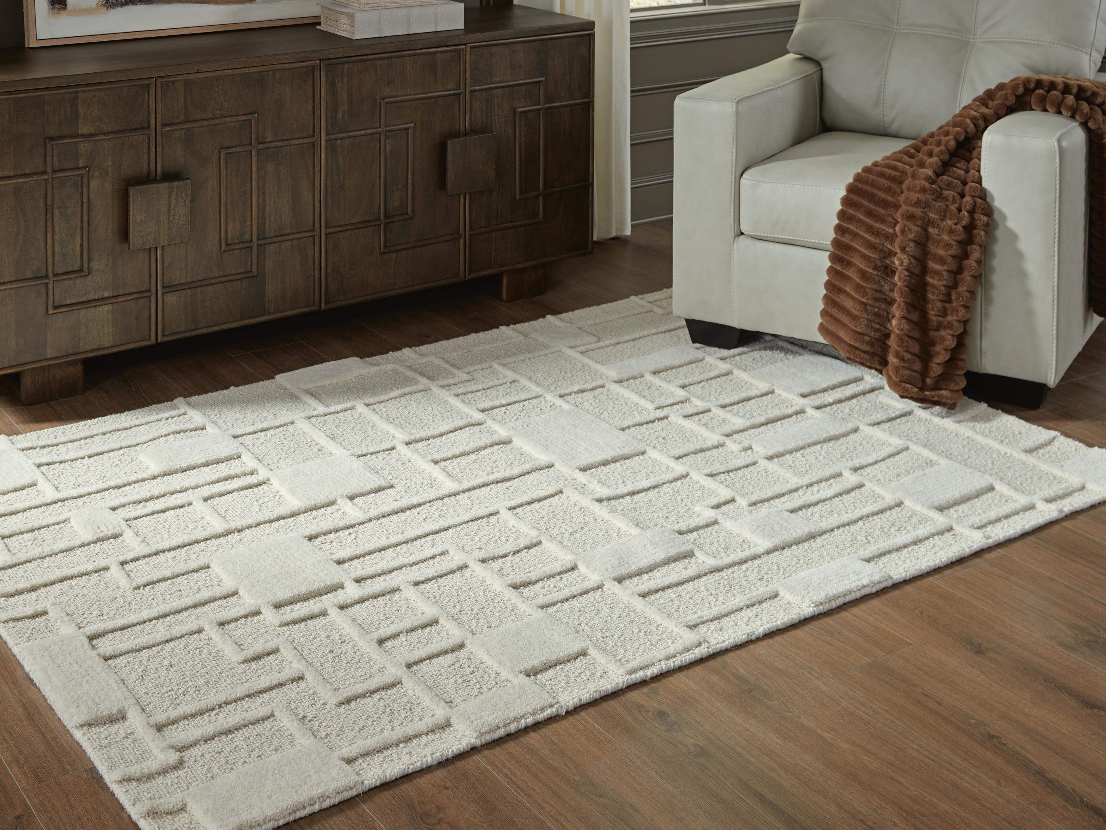 Dar Furniture - Ashley Furniture - Empriss 5' x 7' Area Rug - 5' x 7' Area Rug / Ivory - R407622