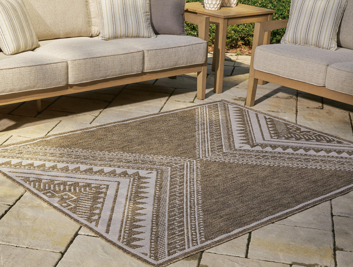 Dar Furniture - Ashley Furniture - Dunsler 8' x 10' Rug - 8' x 10' Rug / Brown/Cream - R900011