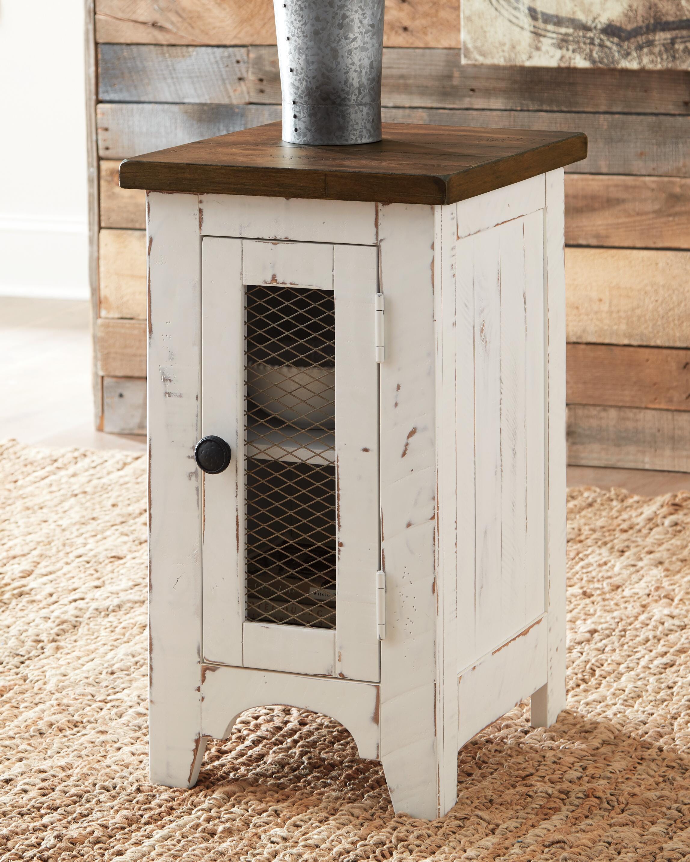 Dar Furniture - Ashley Furniture - Wystfield Chairside End Table - Chair Side End Table / White/Brown - T459-7