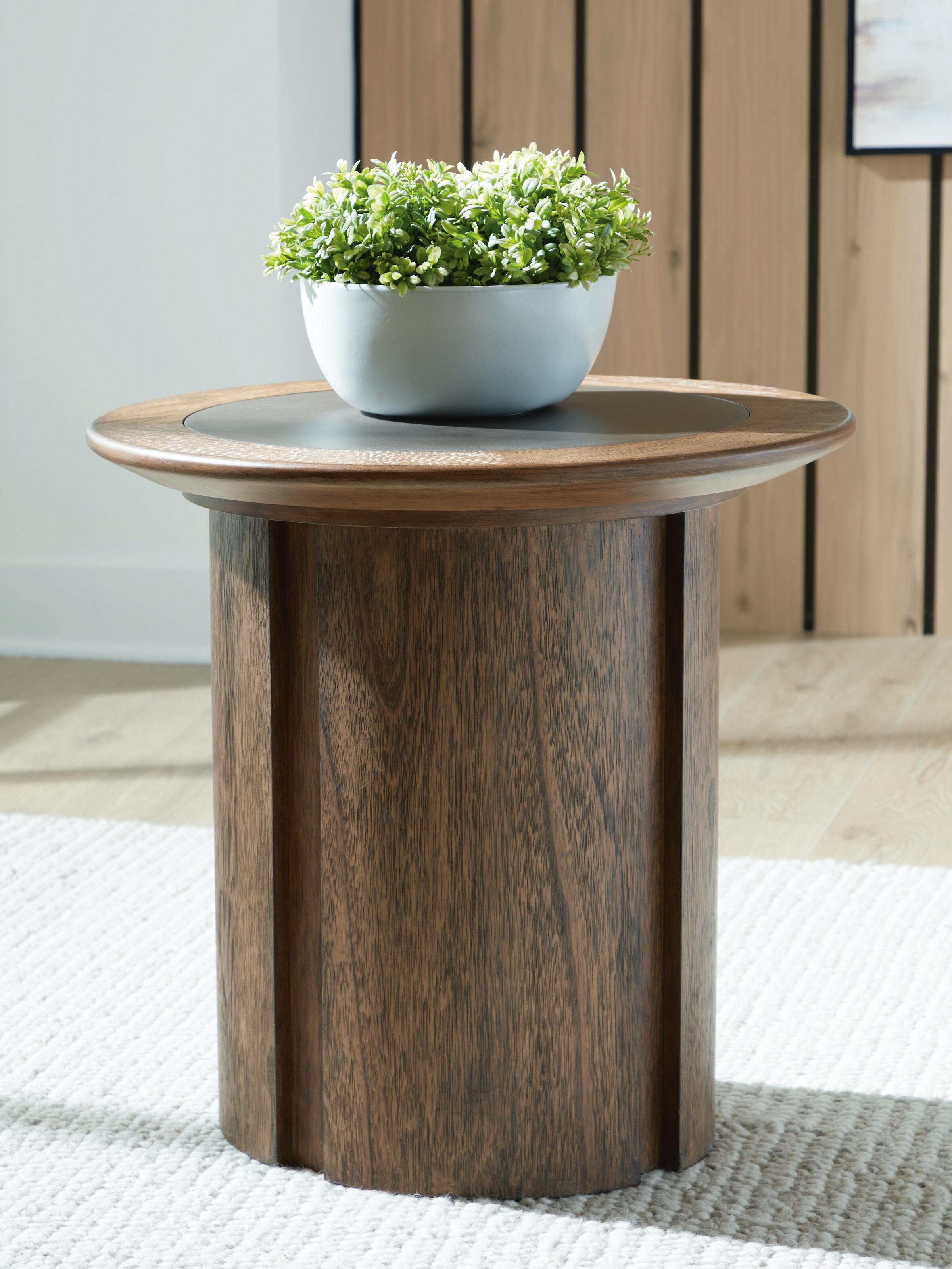 Dar Furniture - Ashley Furniture - Dontayne End Table - Round End Table / Warm Brown - T563-6