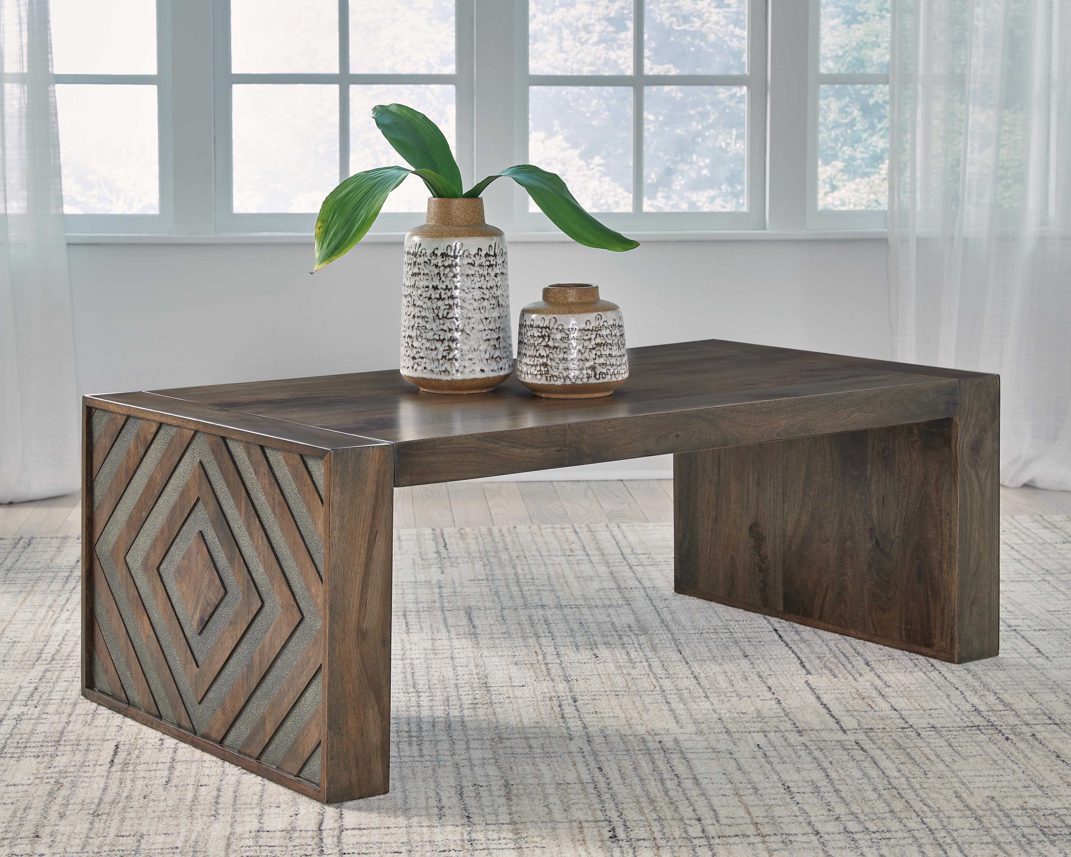 Dar Furniture - Ashley Furniture - Dreggan Coffee Table - Rectangular Cocktail Table / Brown - T567-1