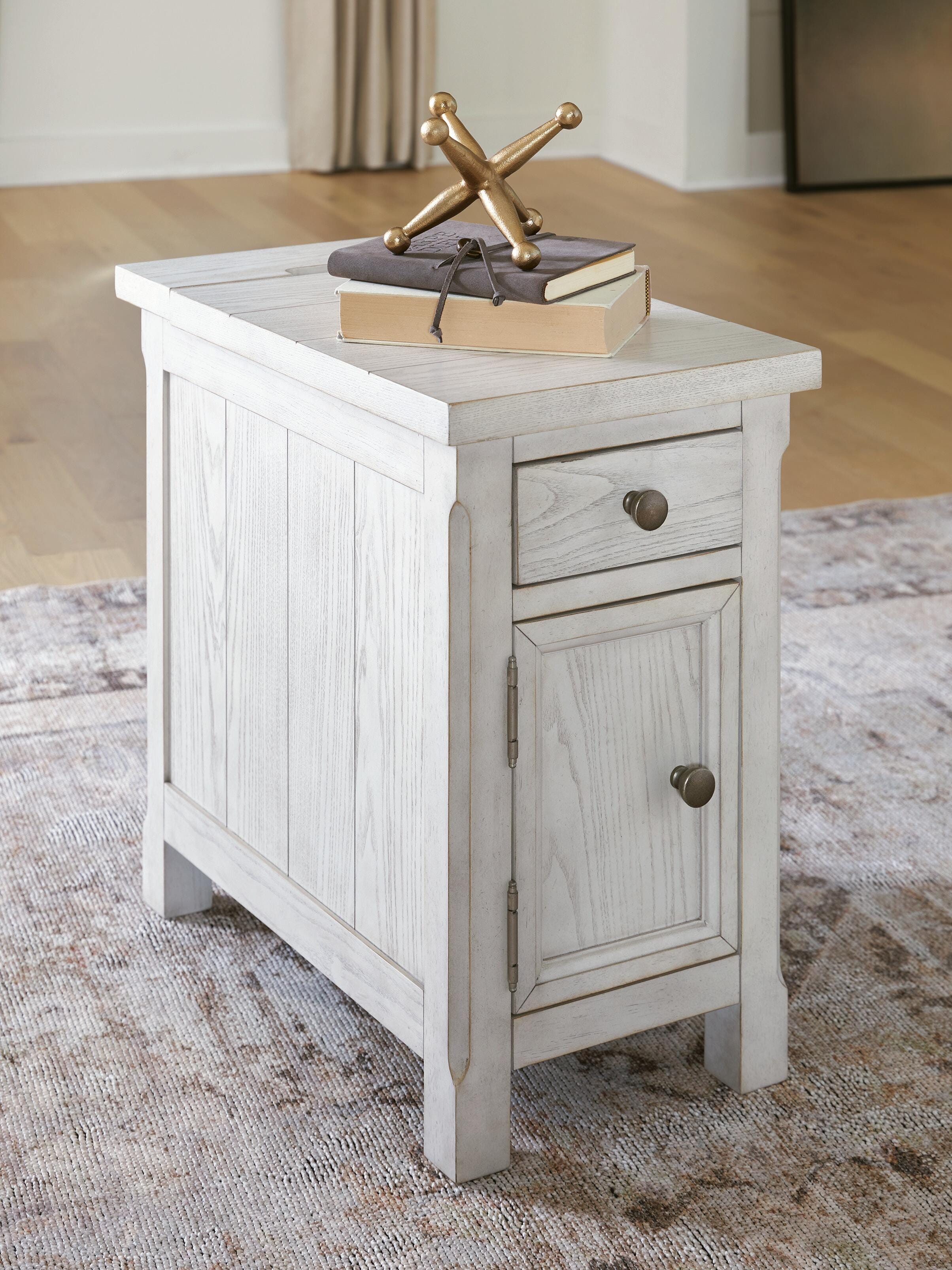 Dar Furniture - Ashley Furniture - Robbinsdale Chairside End Table - Chair Side End Table / Antique White - T729-7