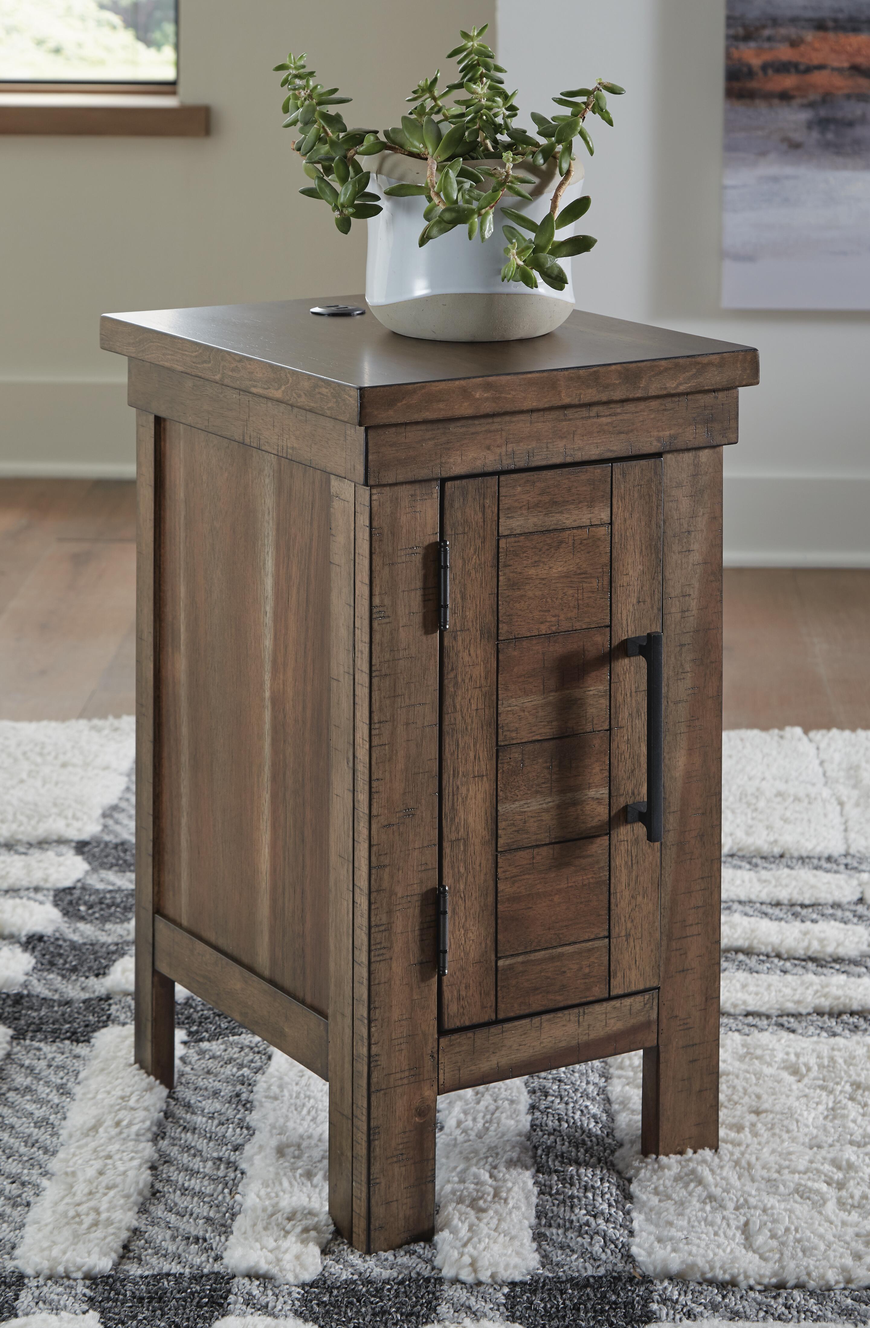 Dar Furniture - Ashley Furniture - Moriville Chairside End Table - Chair Side End Table / Grayish Brown - T731-7