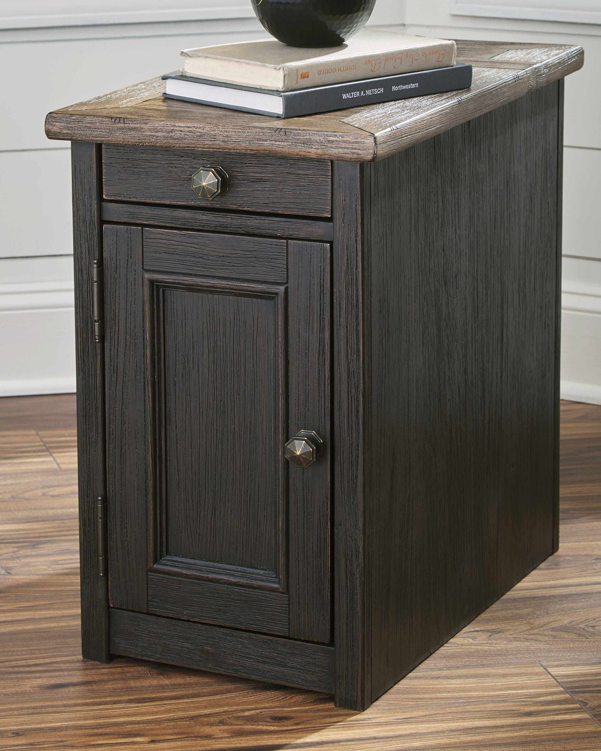 Dar Furniture - Ashley Furniture - Tyler Creek Chairside End Table with USB Ports & Outlets - Chair Side End Table / Grayish Brown/Black - T736-7