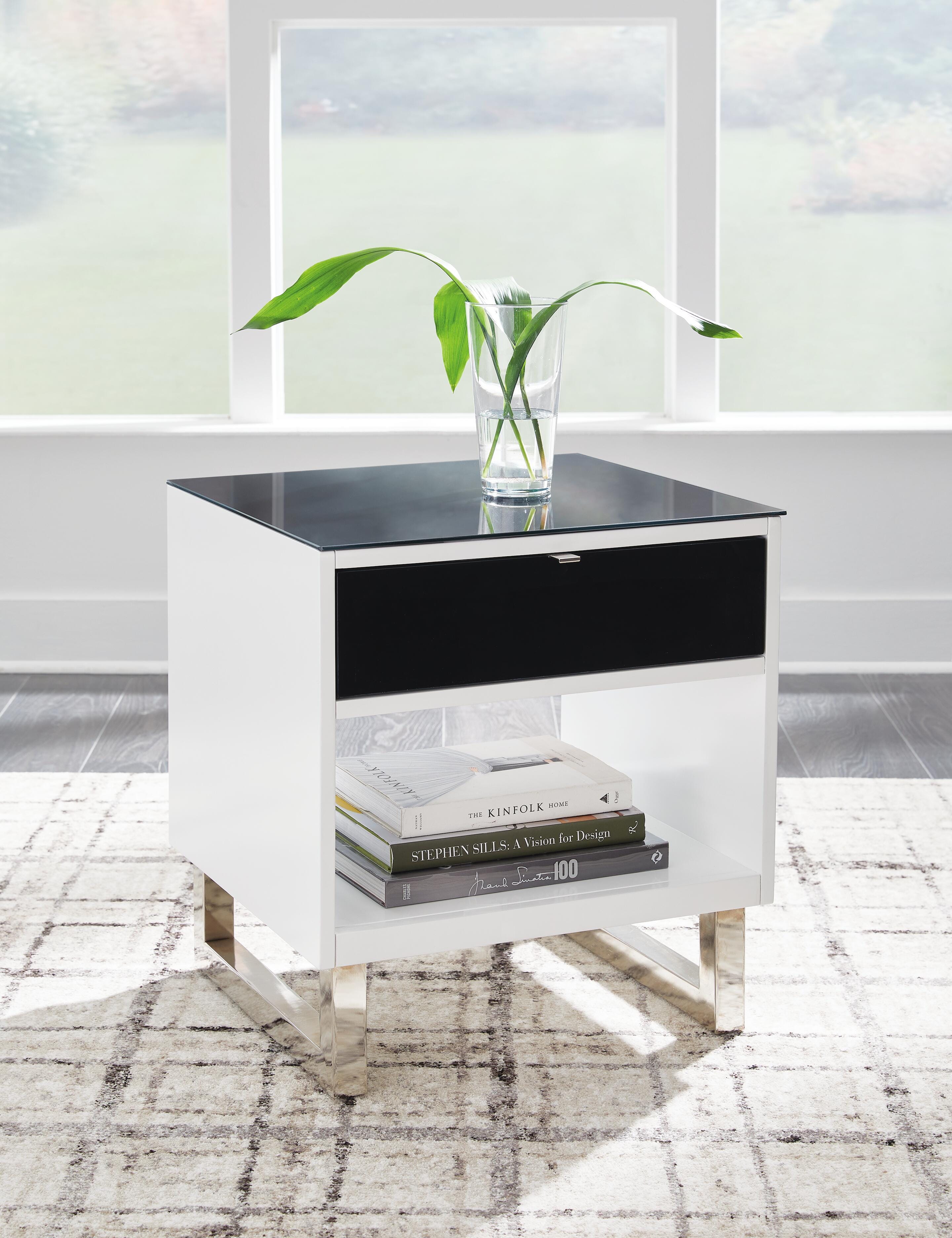 Dar Furniture - Ashley Furniture - Gardoni End Table - Rectangular End Table / White/Black - T756-3