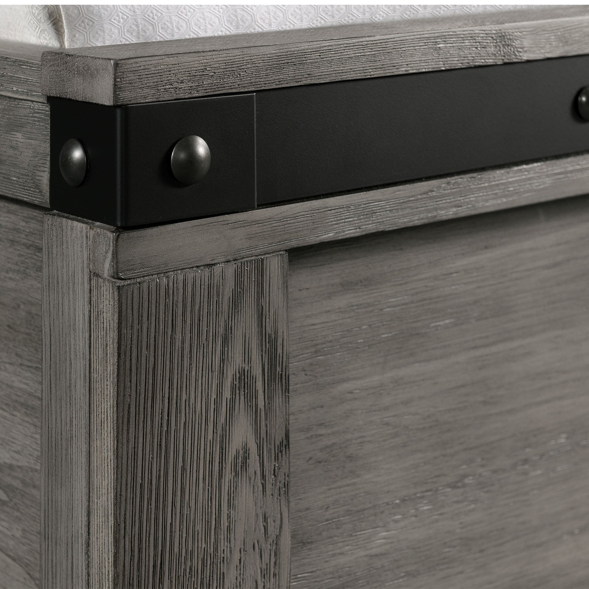 Wade Queen Panel Bed