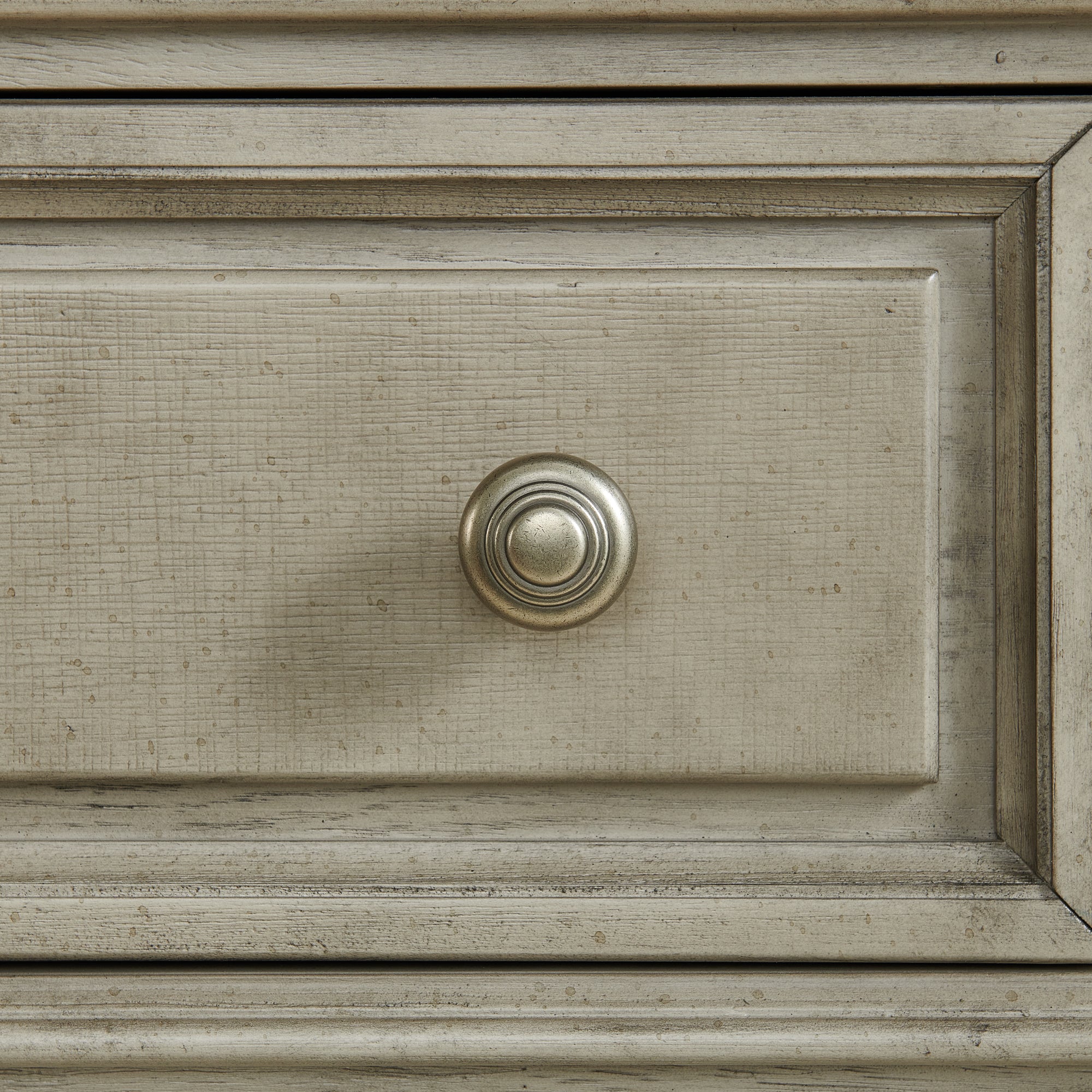 Whit-Ash 6-Drawer Dresser in Light Grey