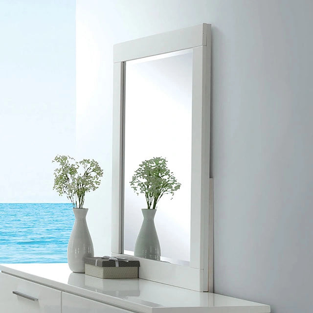 Christie Mirror