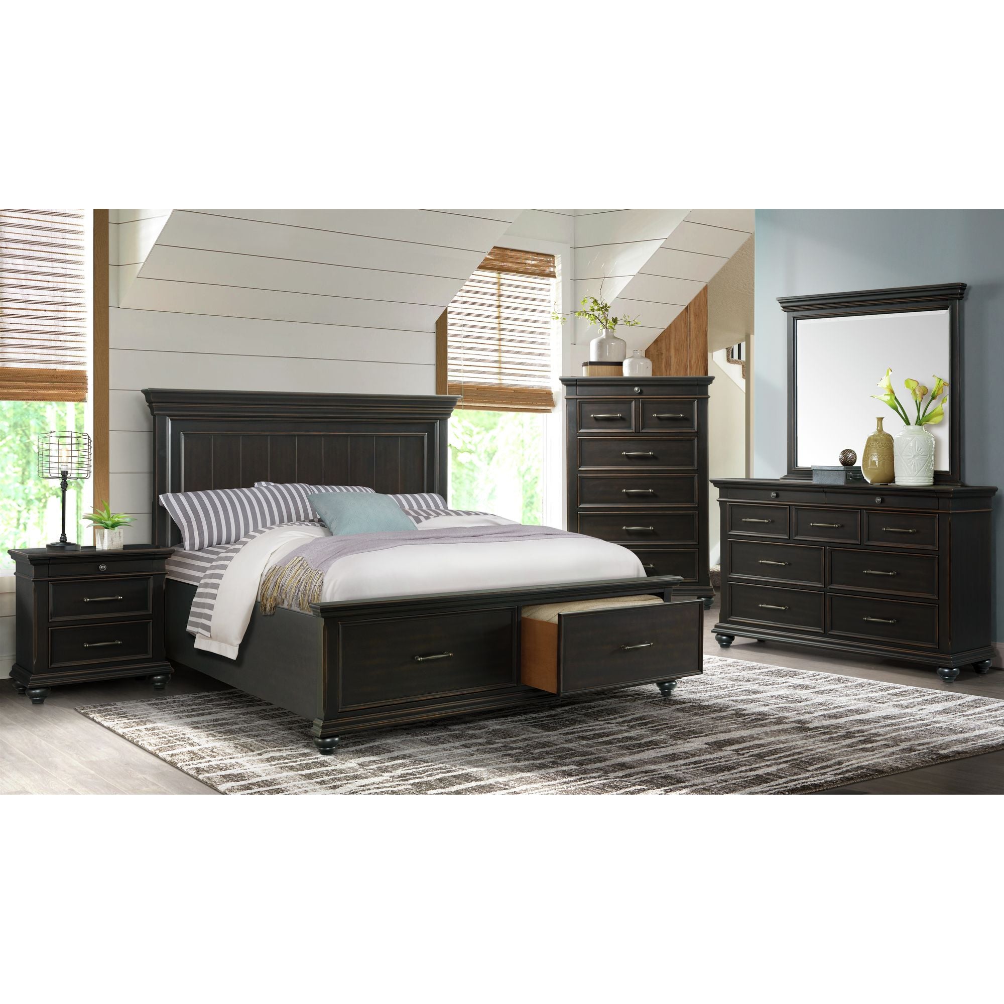 Slater King Bed Black
